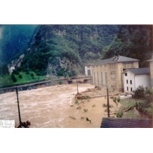 Ponte centrale idroelettrica